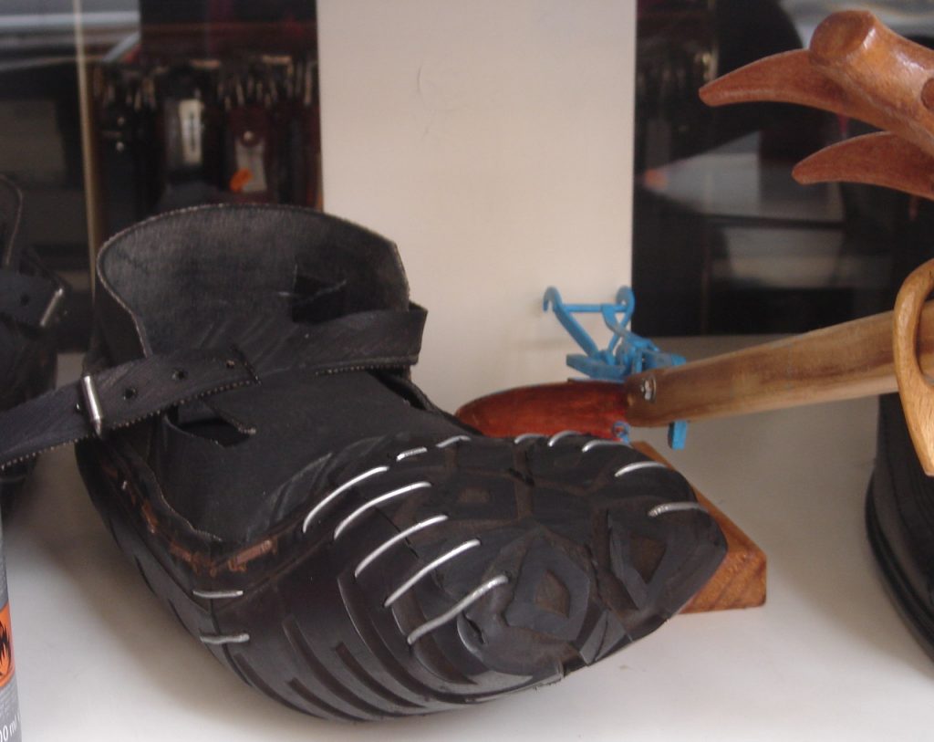 zapato-goma-neumatico-alambre-portugal
