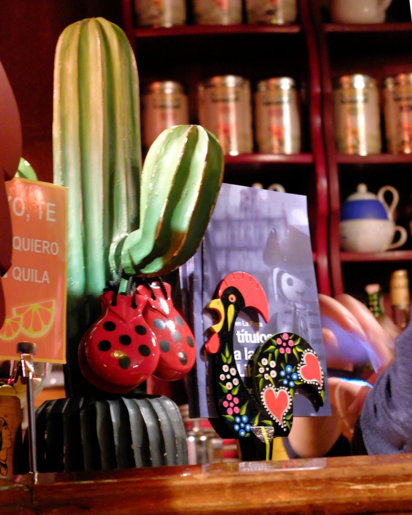 no-me-toques-el-cactus-o-las-castanuelas