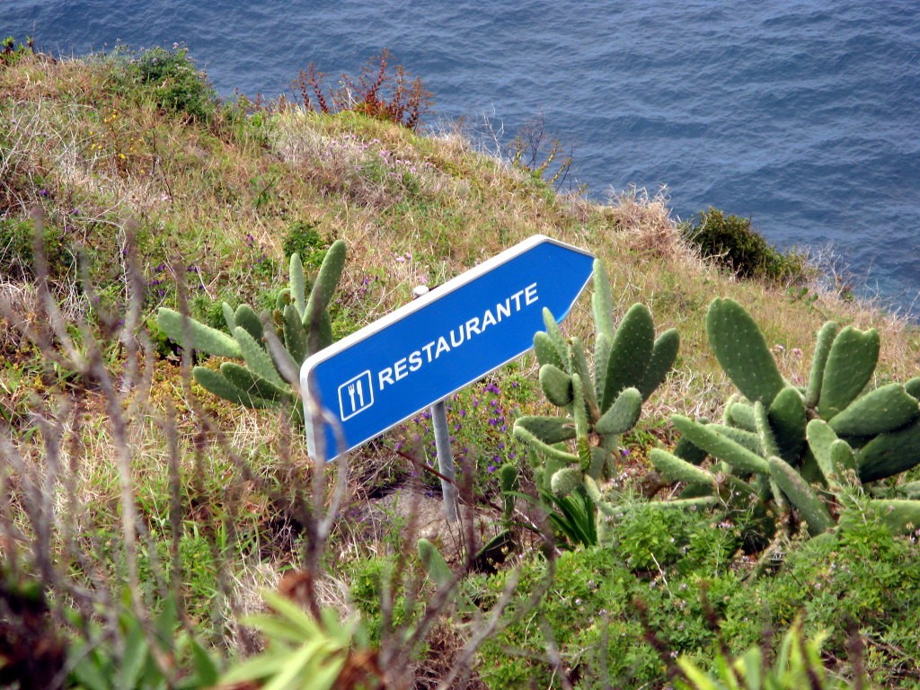 cartel-restaurante-ninguna-parte