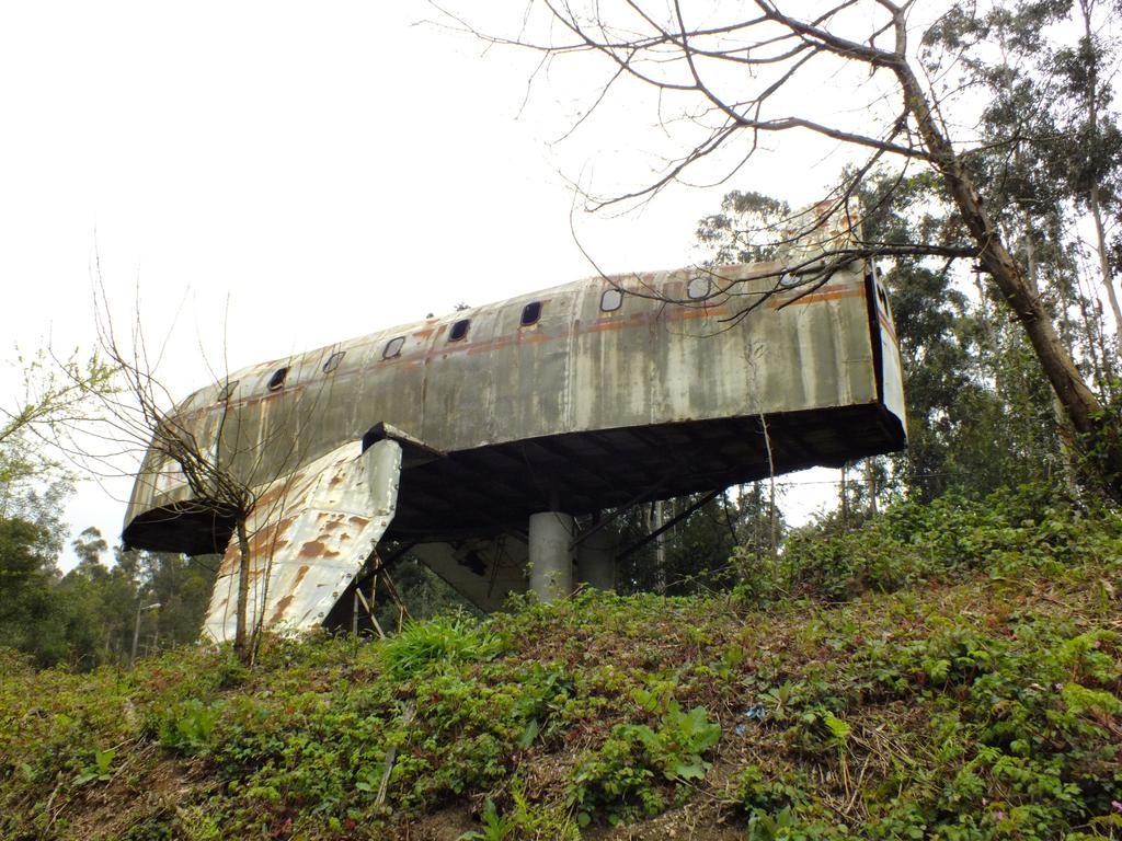 Avión en Pontevedra