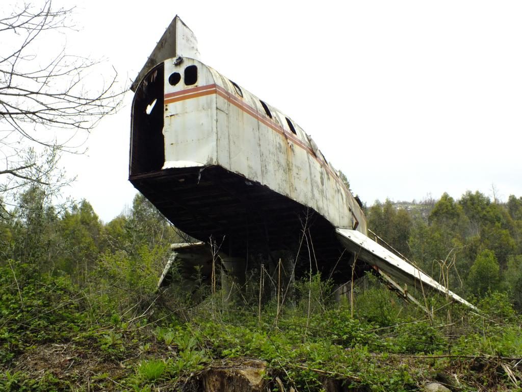 Avión en Pontevedra