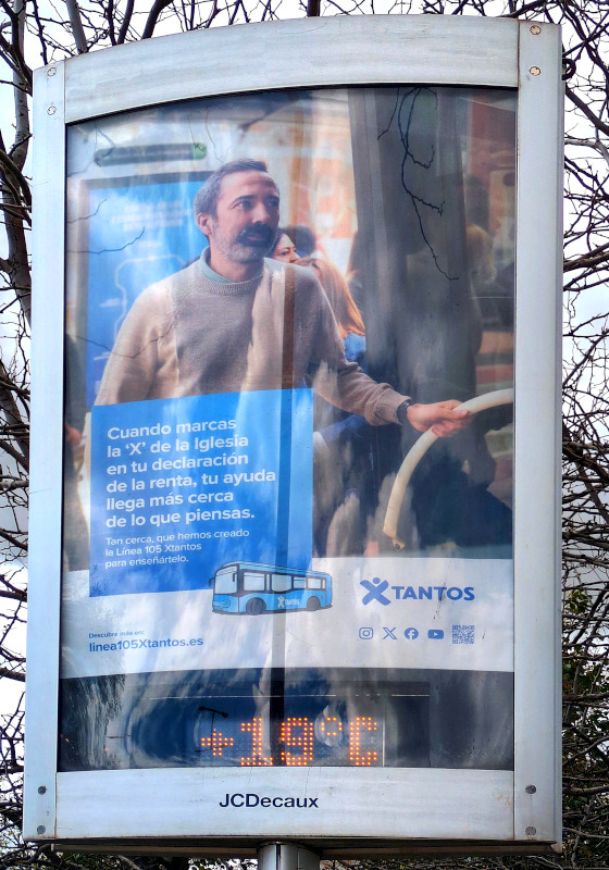 panel publicitario